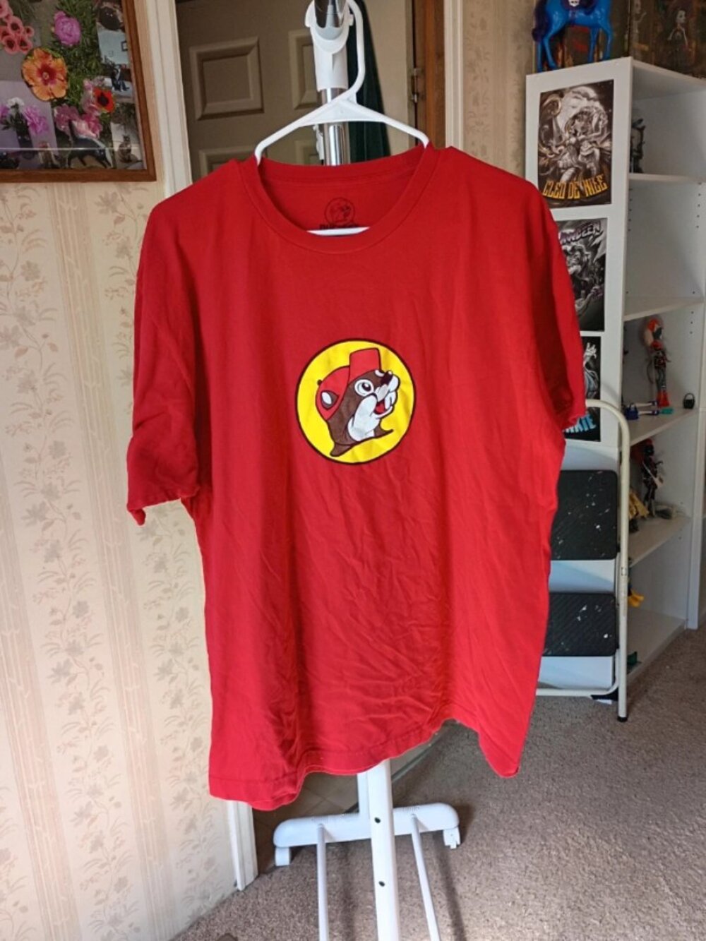 Buc-ees t-shirt xl